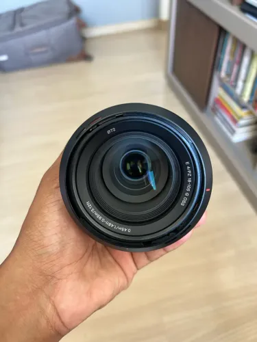 Lente Sony G 18-105mm F4 OSS
