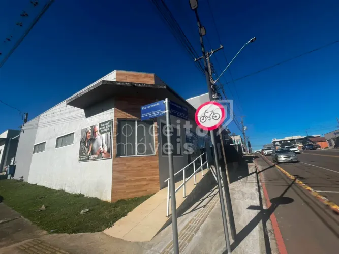 Imóvel Comercial com 182 m² - Carambeí