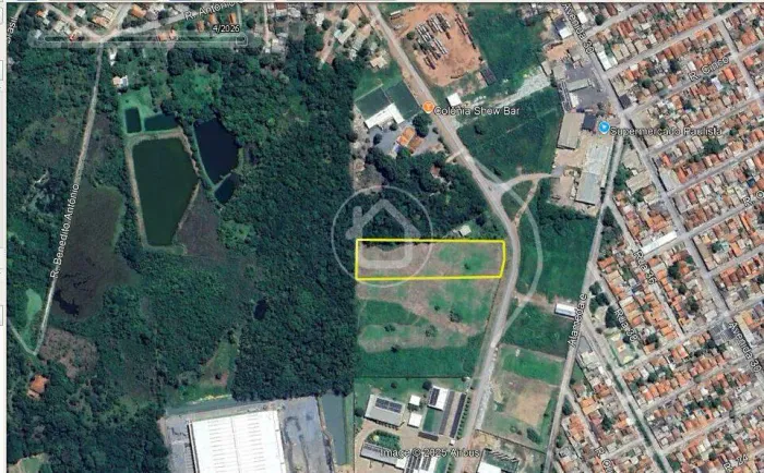 ÁREA COMERCIAL