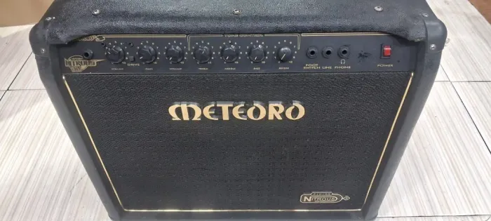 meteoro nitrous 100g caixa  para guitarra 