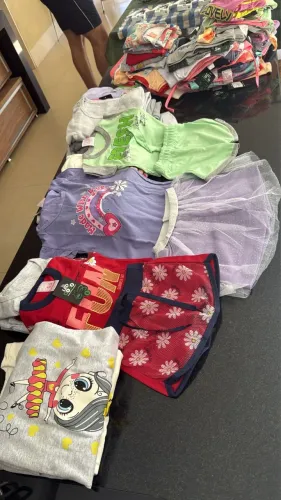 Lote do Roupa Infantil Novas 