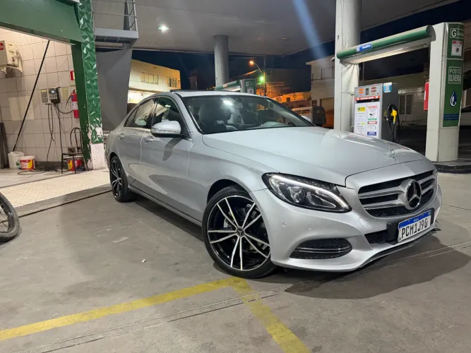 Mercedes-Benz C-200 Avantgarde 2.0 TB 16V 184cv Aut. 2015