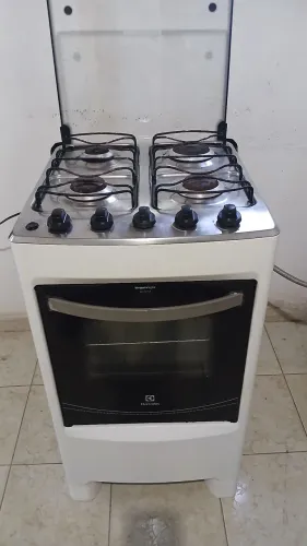 Fogão Electrolux automático 