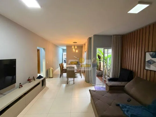 Casa com 3 dormitórios à venda, 136 m² por R$ 879.000,00 - Beija-Flor II - Uberaba/MG