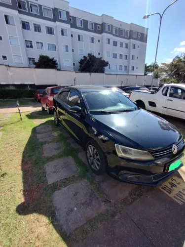 Volkswagen Jetta Comfortline 2.0 T.flex 8V 4P Tipt. 2011