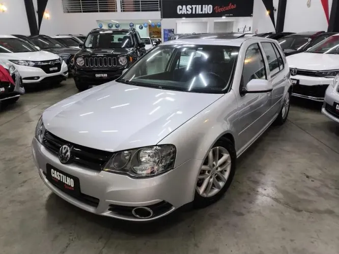 Volkswagen Golf Sportline 1.6 MI Total Flex 8V 4P 2011