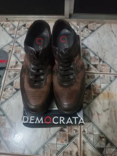 Vendo Sapato Democrata 