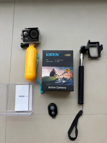 Câmera EKEN H9R WI-FI Video 4K30|Walterproof 30M Muito Nova!!