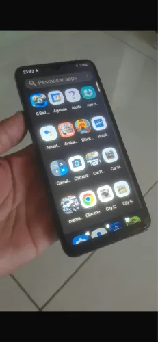 MotoG13 só marcas de uso $220 pra levar logo