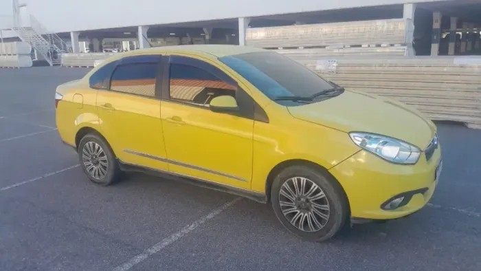 Fiat Grand Siena Essence 1.6 Flex 16V 2016