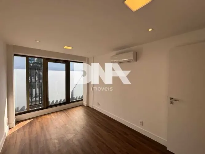 Sala : / Comercial / Jardim Botânico
