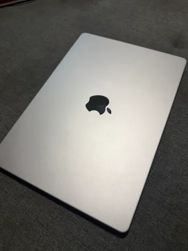 MacBook Pro 14? M2 Pro 16GB 512GB SSD