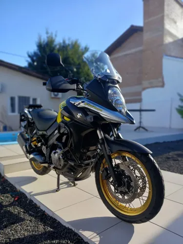 Suzuki V Strom 650