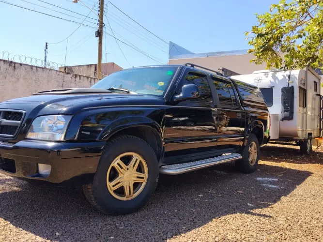 Chevrolet S10 Pick-up Exec. 2.8 4X4 CD TB Int.dies 2008