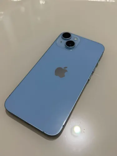 iPhone 14 azul