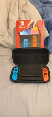 Nintendo oled desbloqueado 64gb +256gb, semi-novo com película de gel e case