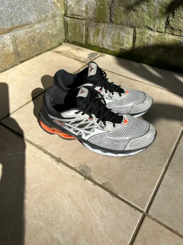 Vendo tênis Mizuno wave creation, número 43