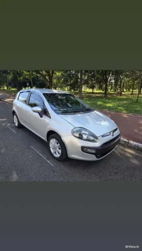 Fiat Punto Attractive Italia 1.4 F.flex 8V 5P 2014