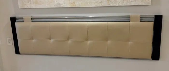 Cabeceira de cama em metal, madeira e estofado 2,00 X 0,60
