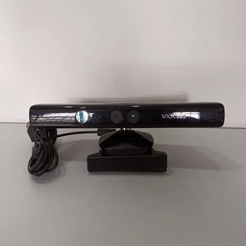 Vendo Microsoft Kinect com adaptador Xbox 360 Semi novo 