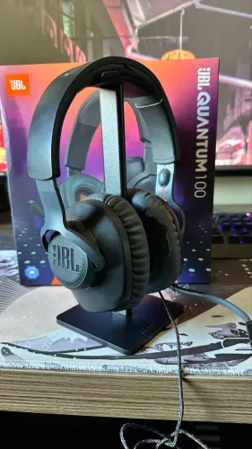Headset Gamer JBL Quantum 100 com Microfone Removível - Completo na Caixa