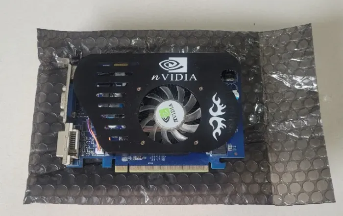 GeForce 9500 GT 1GB DDR2 com Defeito - Dá Vídeo com Artefatos