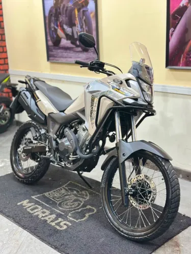Honda XRE 300 SAHARA ADV