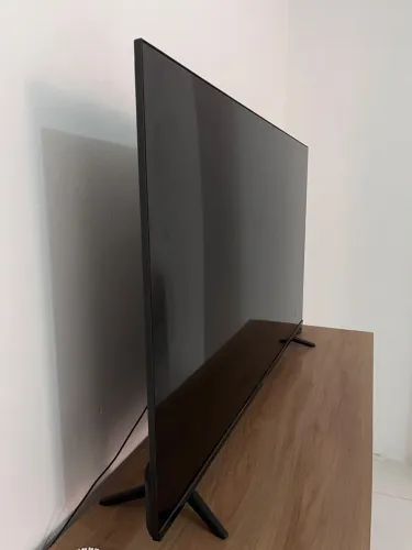 Vendo tv 53 polegadas semi nova