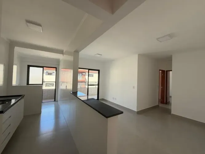 Aluga-se apartamento na Guilhermina em Praia Grande!!