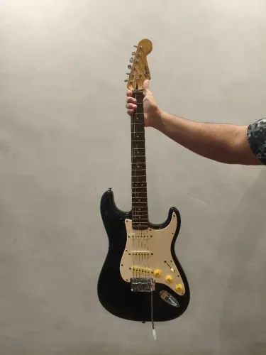 Guitarra squier fender bullet strat