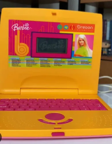 Laptop Barbie Antigo