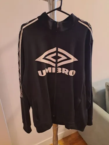 Blusa Umbro