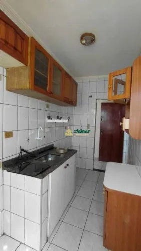 Apartamento com 2 dormitórios para alugar, 56 m² por R$ 1.847,59/mês - Cocaia - Guarulhos/