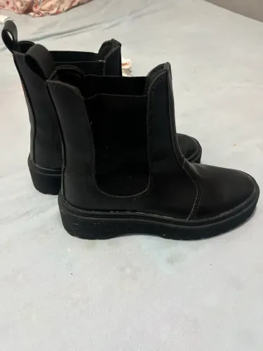 Coturno preto 