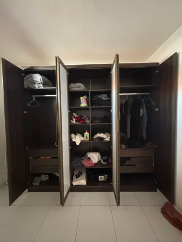 Guarda roupa seminovo