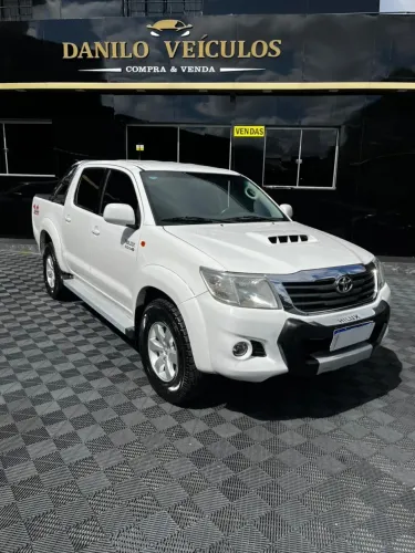 Toyota Hilux CD D4-d 4X4 3.0 TDI Dies. Mec. 2015