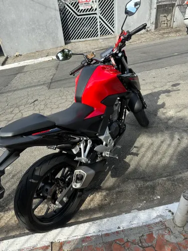 CB 300 F Twister