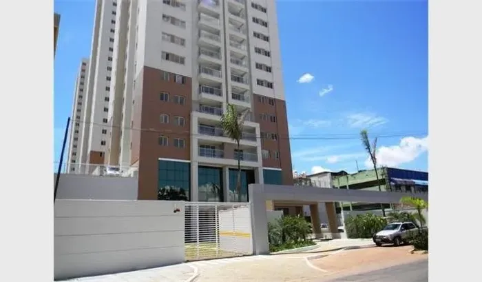 Alugo Rossi Splendore 4 quartos frente livre 