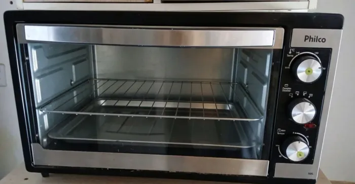 Forno Elétrico 220 volts .