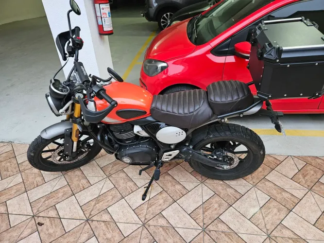 Scrambler 400x completa.