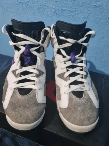 Nike Jordan 6 Retro Flight Nostalgia