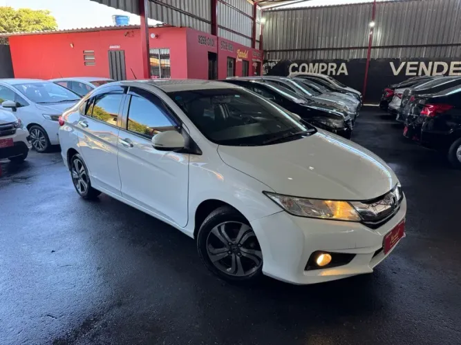 Honda City Hatchback EX 1.5 Flex 16V Aut. 2016