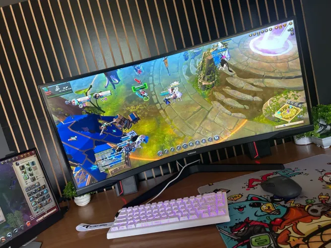 Monitor Samsung Odyssey 34