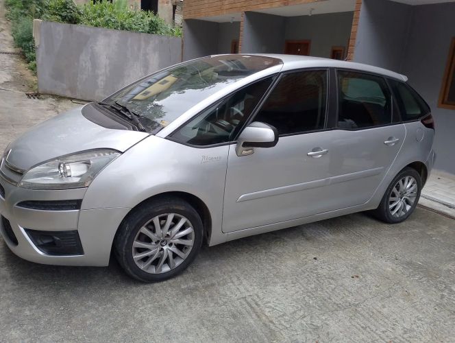Imagem de Citroen C4 Picasso/pic. LA Luna 2.0 16V Aut. 2011