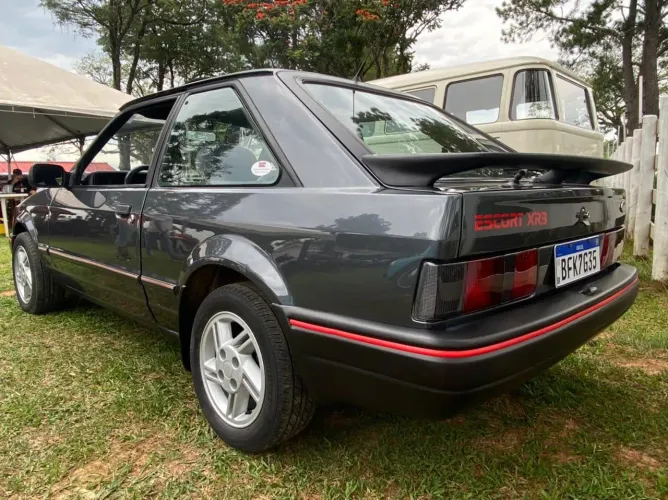 Ford Escort XR3 1.8 / 1.6 Beneton/form./laser 1989