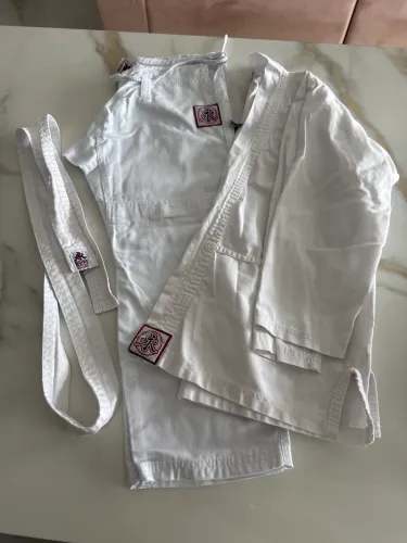 Kimono M2 - semi novo 