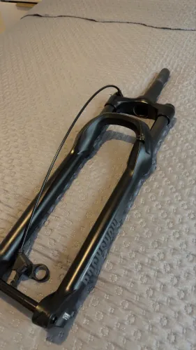 Suspensão rockshox nova 