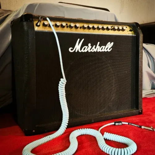 marshall vs-100 - destruidor! vendendo chorando!