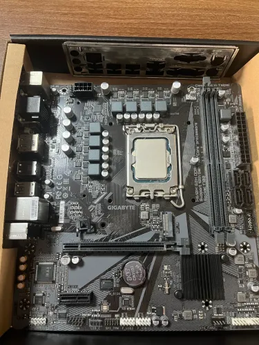 Kit I5 12400F + H610M