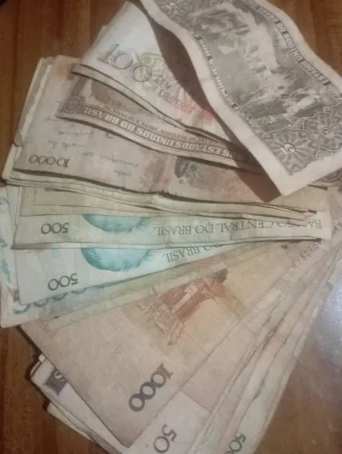 Medas e notas antigas 
